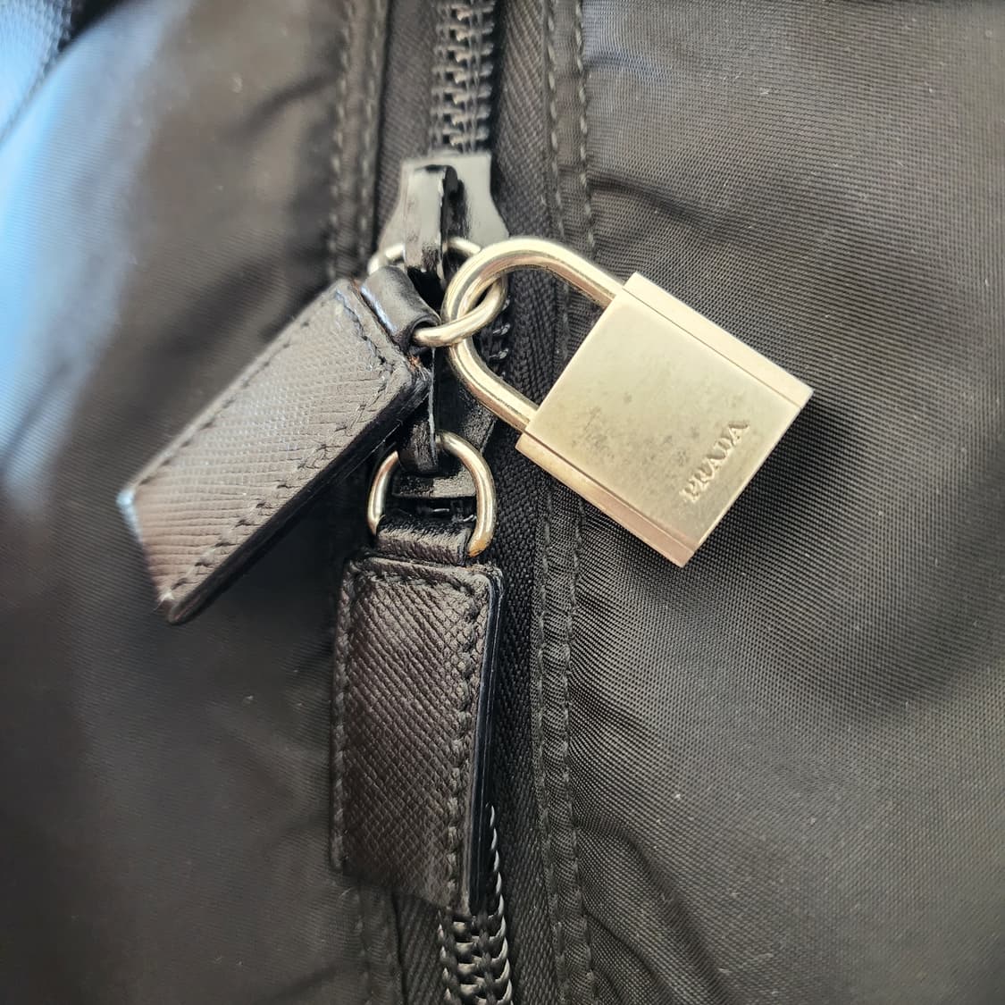 민트급 프라다 테스토 나일론 사피아노 레더 2WAY 보스턴백 여행가방 상품이미지5