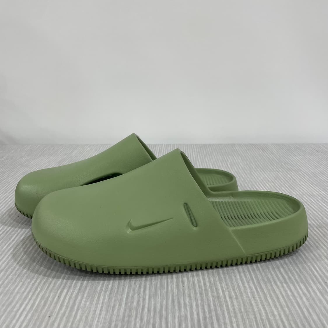 704) 나이키 캄 뮬 오일 그린 M12 상품이미지3