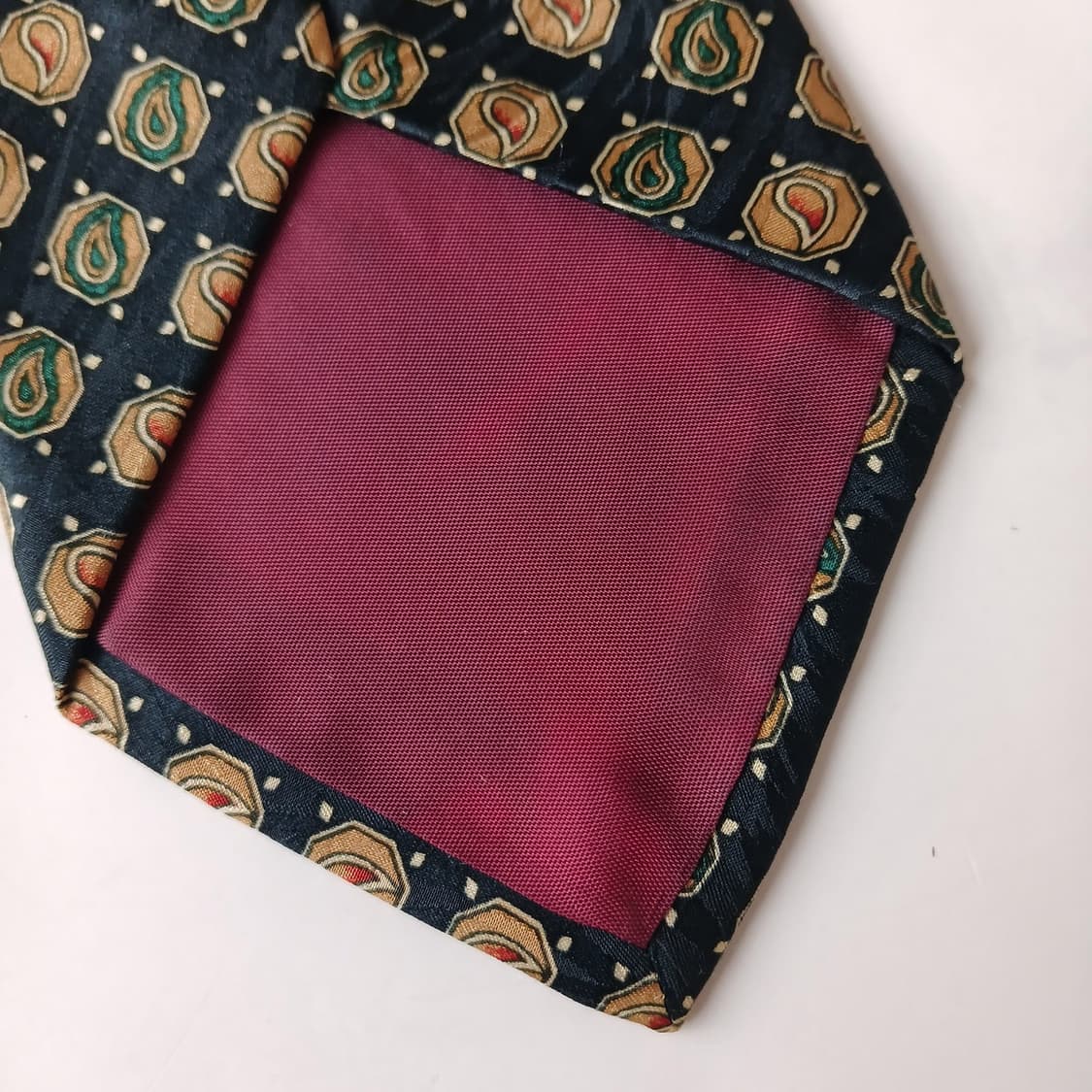 미쏘니 실크 네이비 기하 넥타이 9.5cm A+~A등급 A19503
 상품이미지8