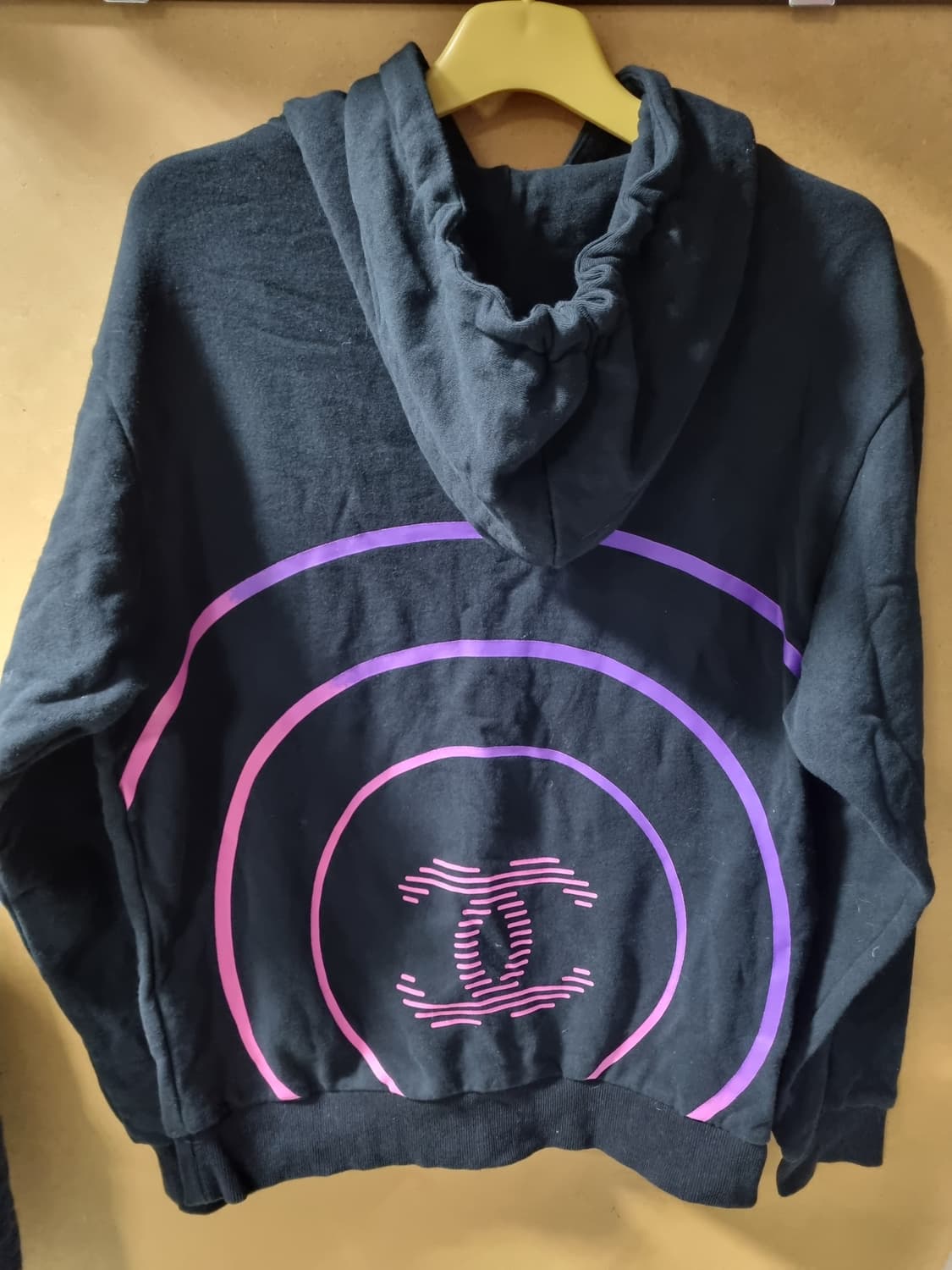 샤넬 유니폼 후드티  상품이미지2