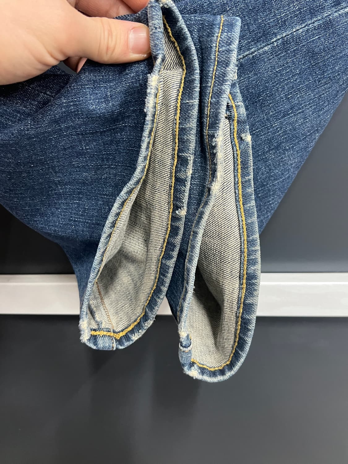 Factotum 팩토튬 젠더리스 나팔핏 부츠컷 데님 팬츠 상품이미지3