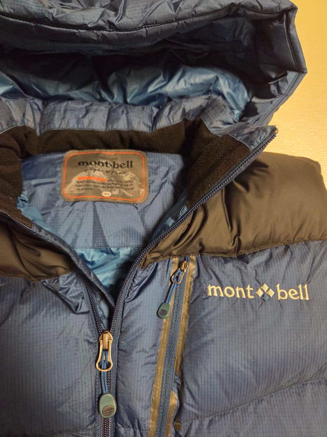 몽벨 거위털 화이트구스 
 패딩조끼 베스트 상품이미지2