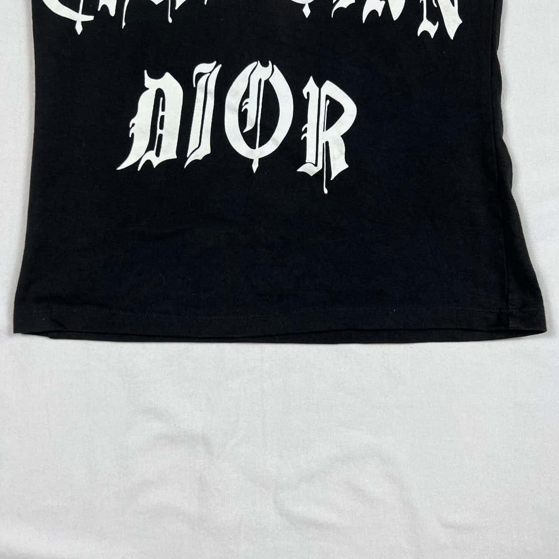 크리스찬디올 dior 올드런던 스펠아웃 나시티 상품이미지4