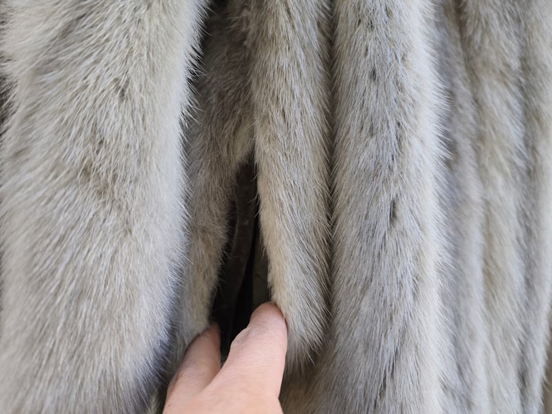 나나와 사가 밍크 코트 상품이미지3