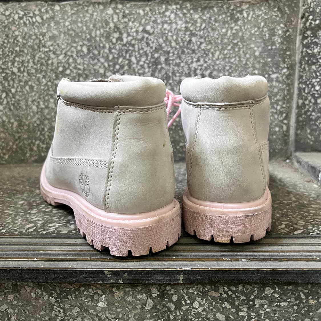 팀버랜드 넬리 추카 부츠 상품이미지3