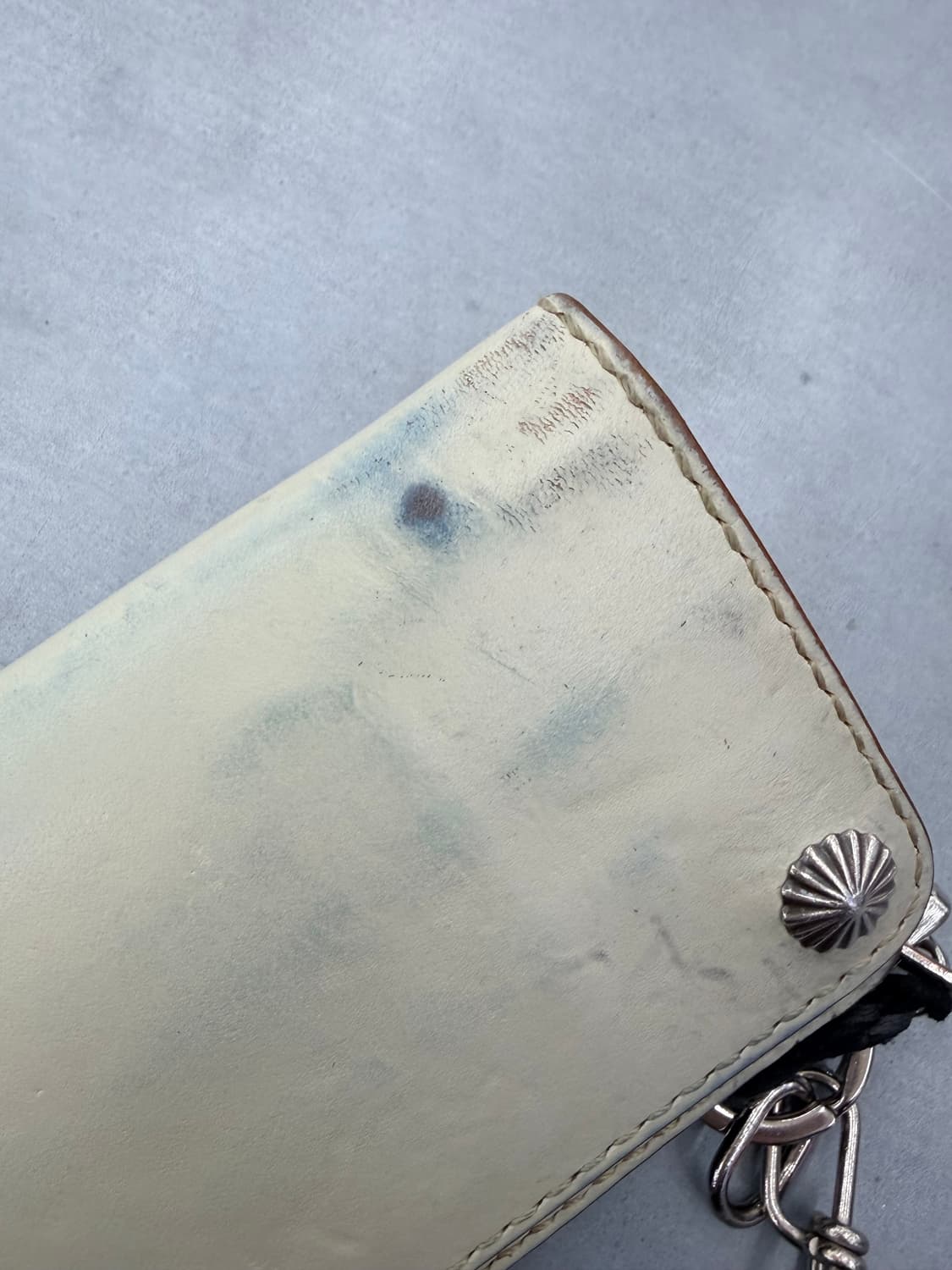 큐스레더+필앤리프트 체인 장지갑 상품이미지5