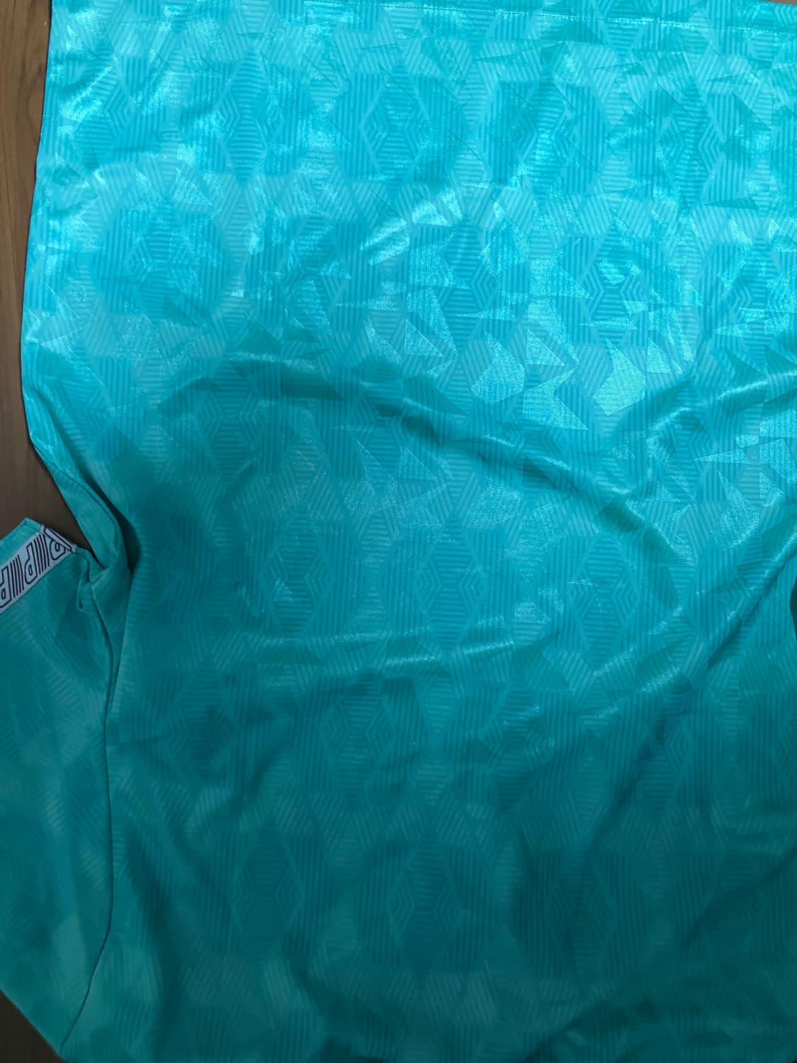 팔라스 엄브로 콜라보 반팔 상품이미지2