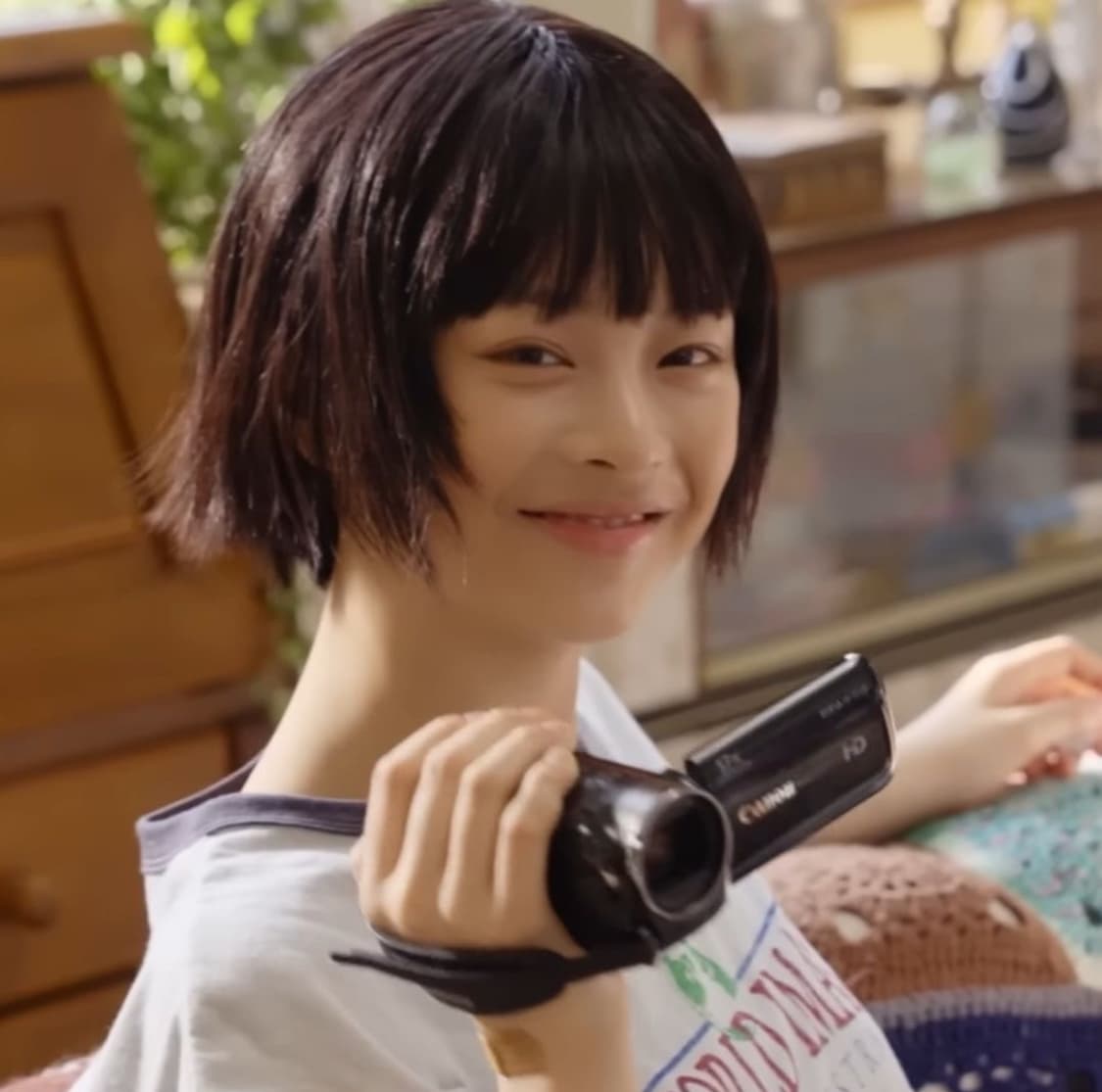 뉴진스 하니 캐논 ivis HF R30 캠코더 상품이미지2