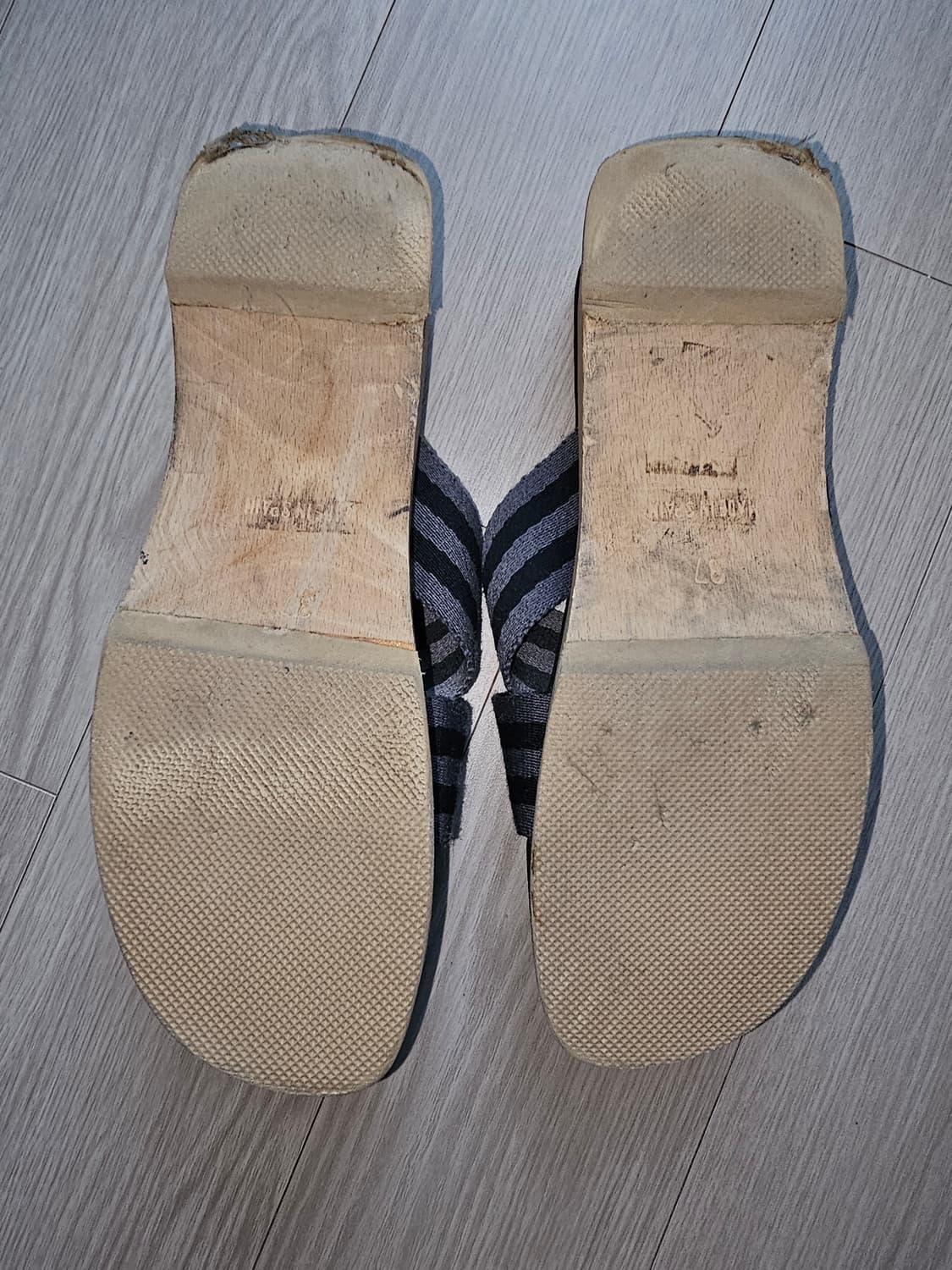 에르메스 스트라이프 슬리퍼 샌들 상품이미지4