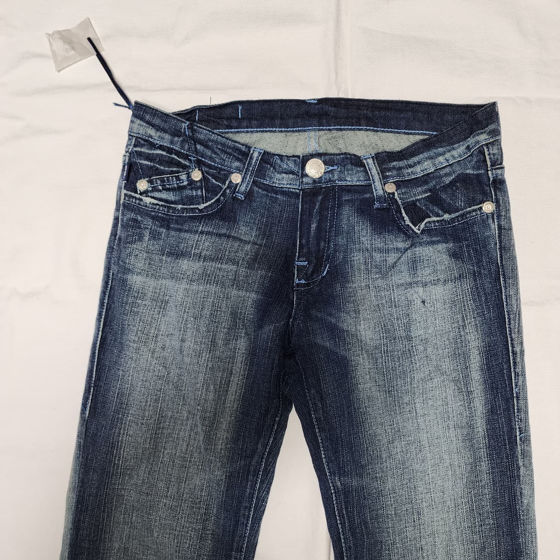 Rock&Republic Y2k 큐빅 나팔바지 부츠컷 데님팬츠 상품이미지5