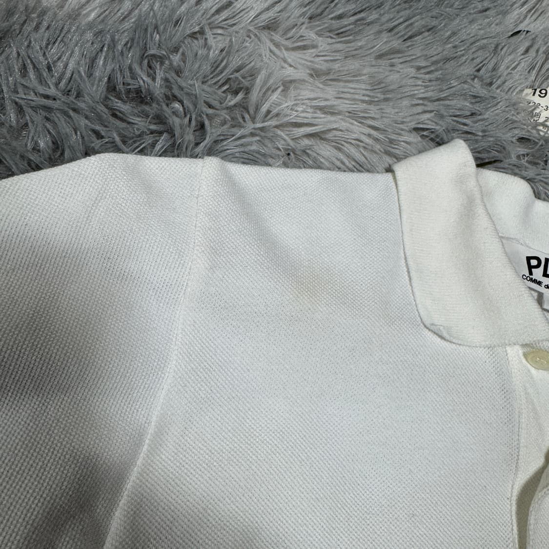 꼼데가르송 반팔 Pk티 S사이즈 상품이미지3