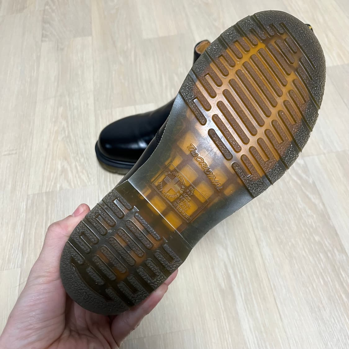 (260) 닥터마틴 Dr.martens 2976 첼시부츠 스무스레더 블랙 상품이미지4