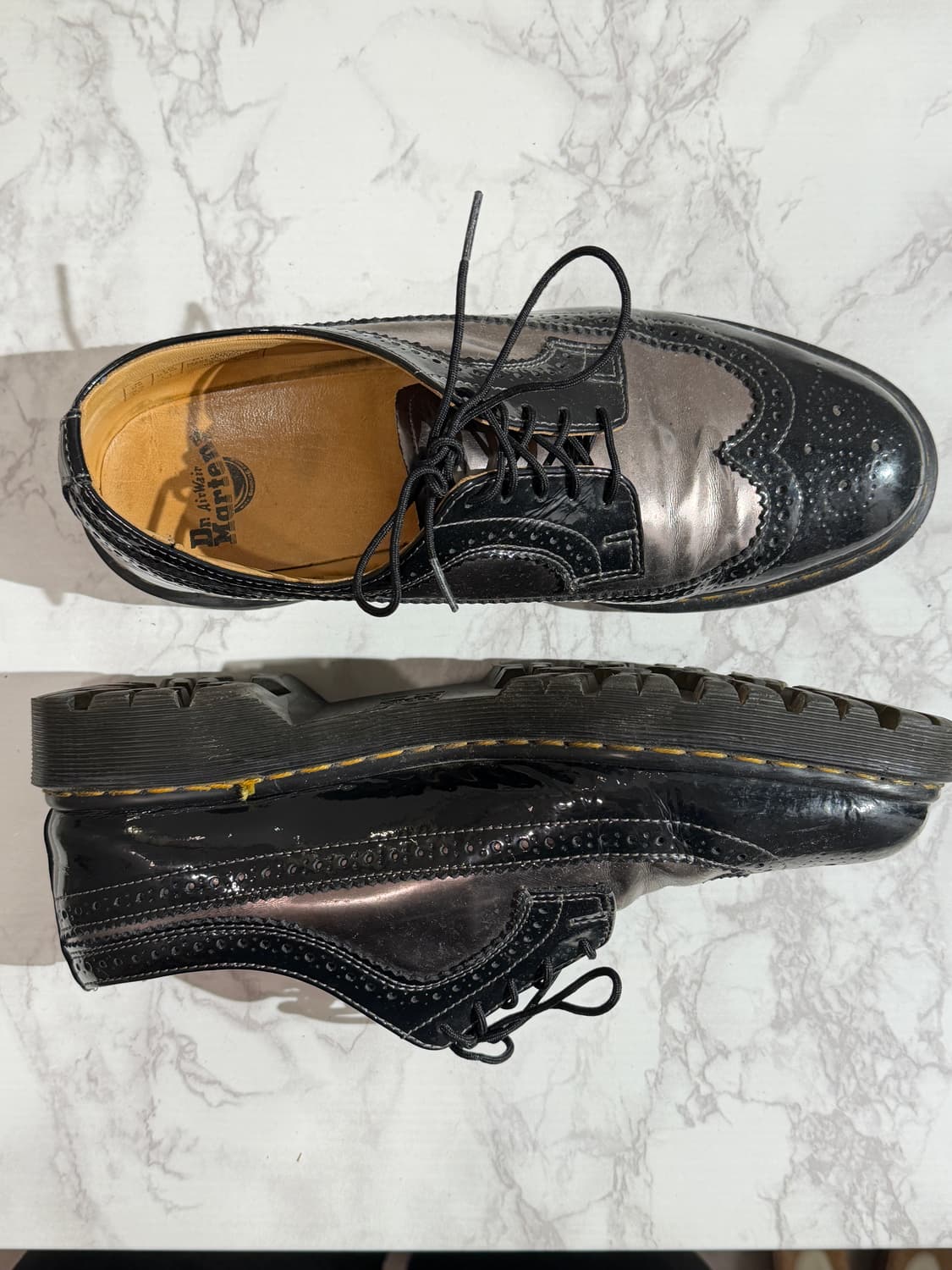 Dr.Martens 닥터마틴 윙팁 브로그 로우 로퍼 UK9 상품이미지5