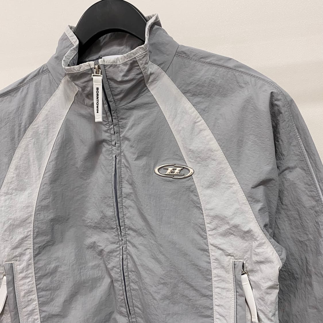 본투윈 우먼스 나일론 블록 자켓 그레이 상품이미지3