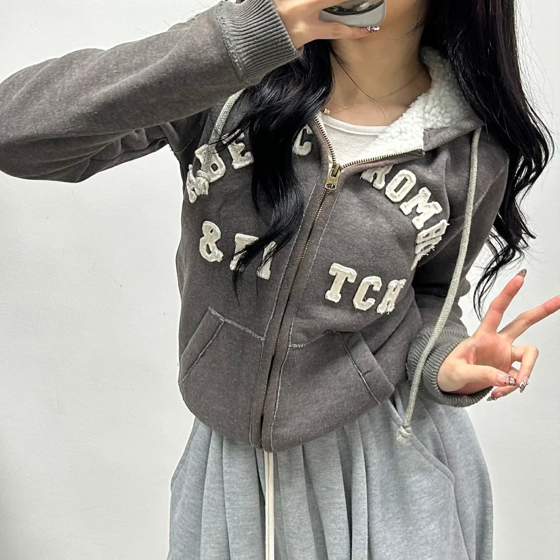 아베크롬비 y2k 양털 울프죠 폭닥 스웻 후드집업 희귀져지(M) 상품이미지1