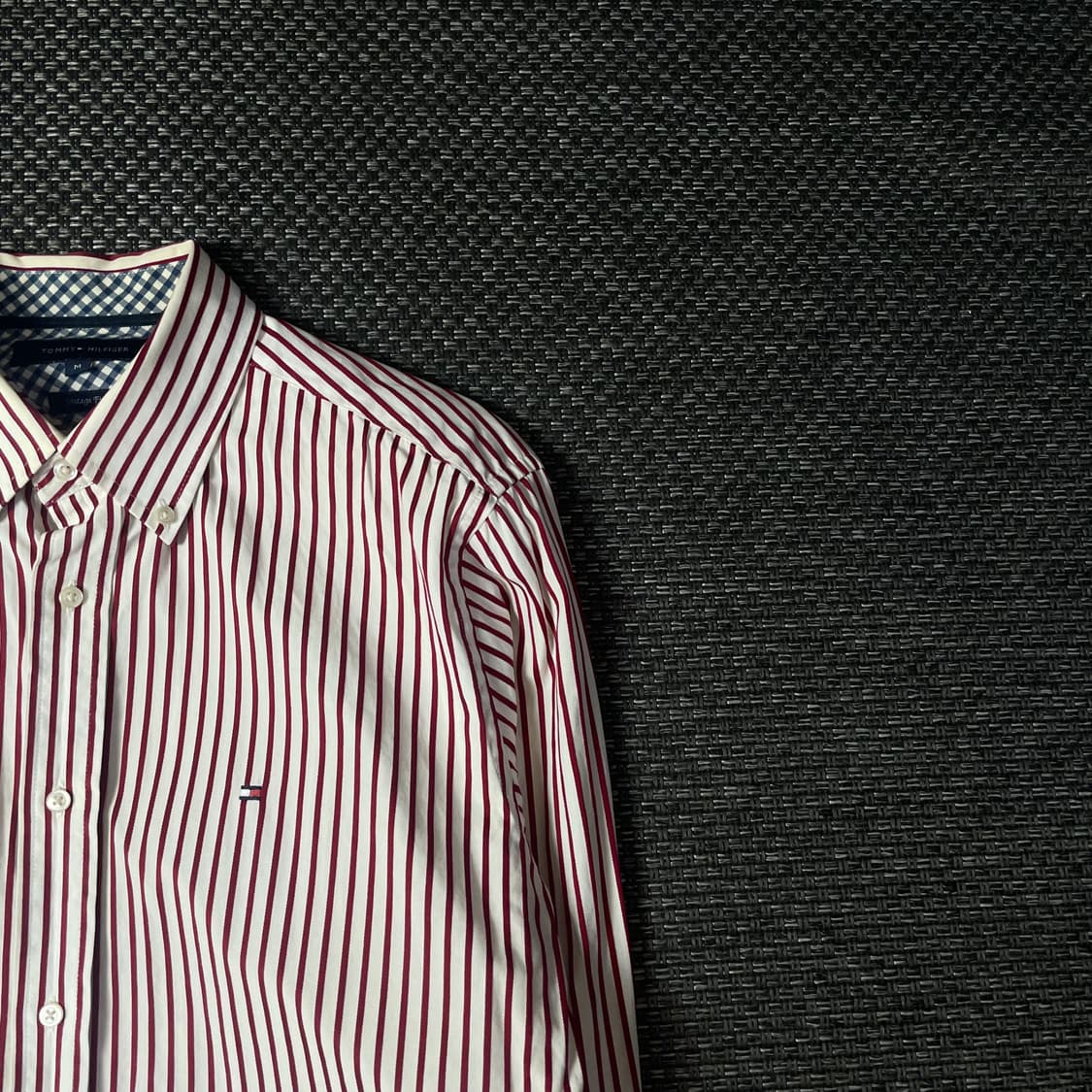 타미힐피거 레드 화이트 스트라이프 긴팔 셔츠 빈티지핏 M 상품이미지3