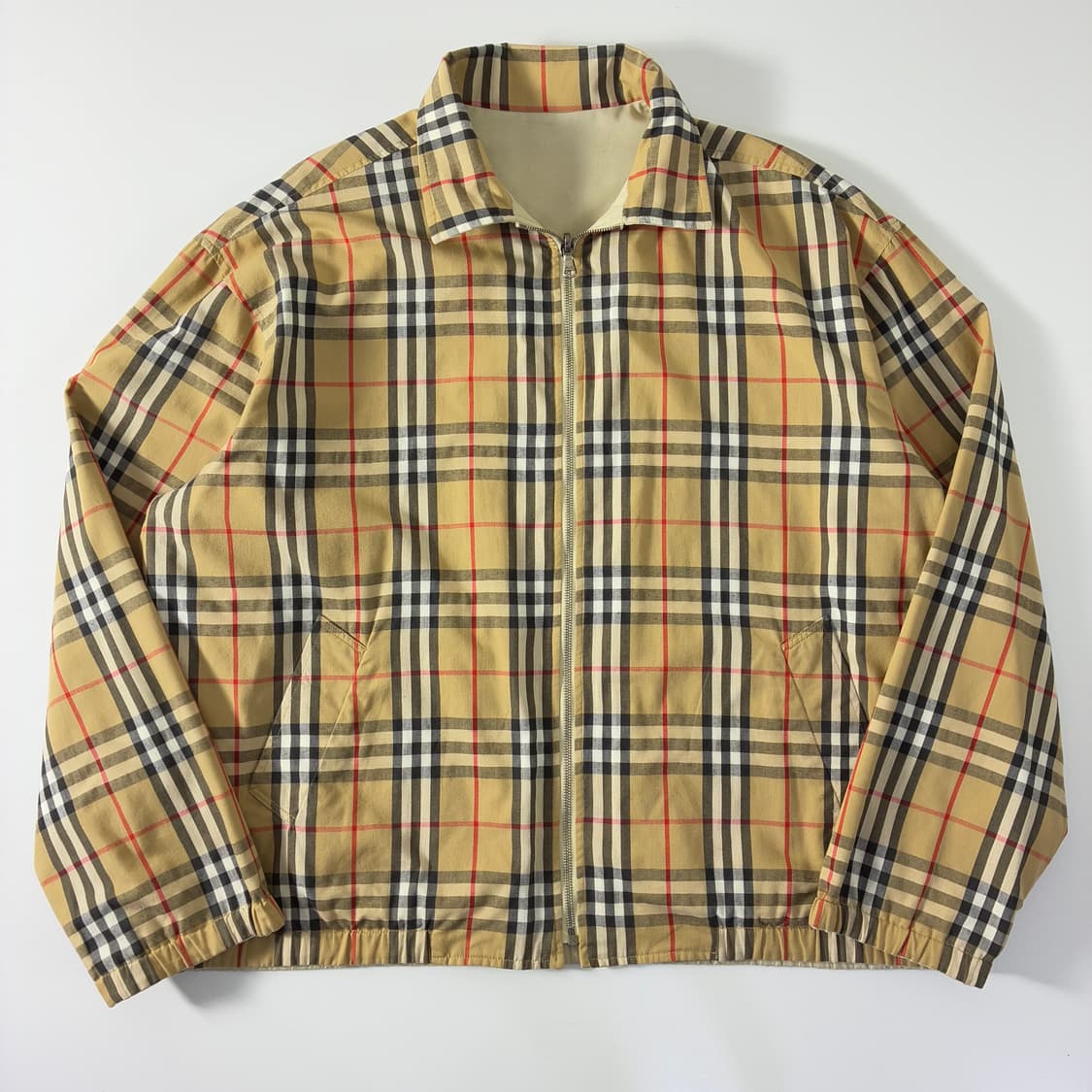 Burberry 버버리90‘s 베이지 노바체크 리버시블 자켓 상품이미지2