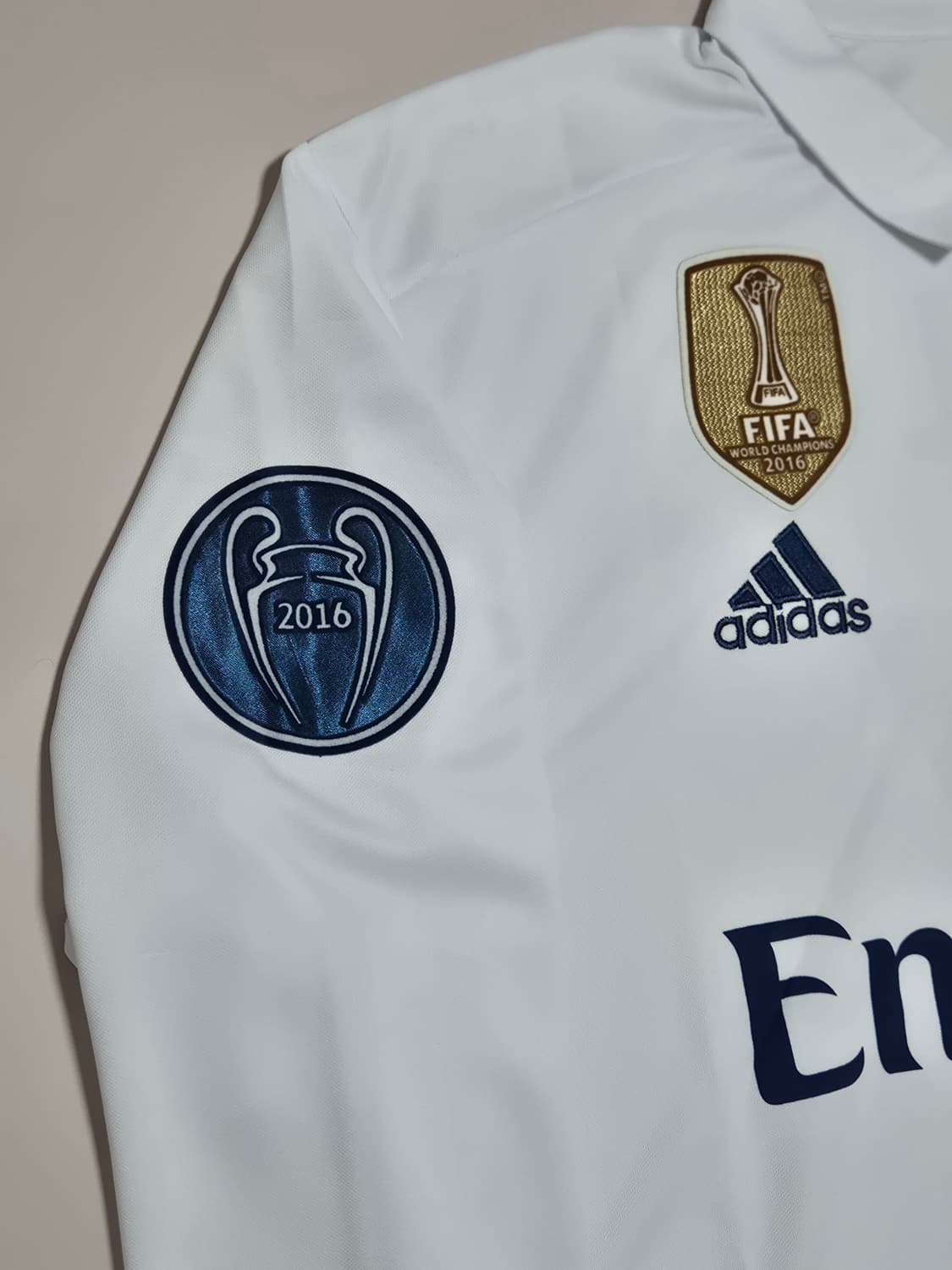 16-17 레알마드리드 홈킷 호날두 긴팔 유니폼 L 레플리카 상품이미지5