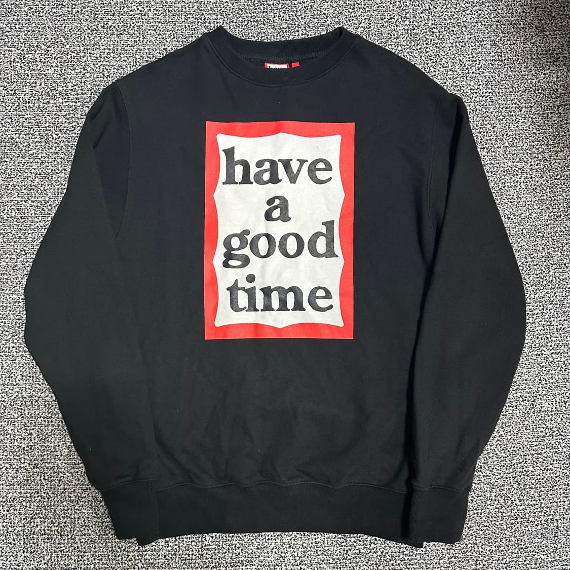 (S) Have a good time 검정색 맨투맨 티셔츠 상품이미지1