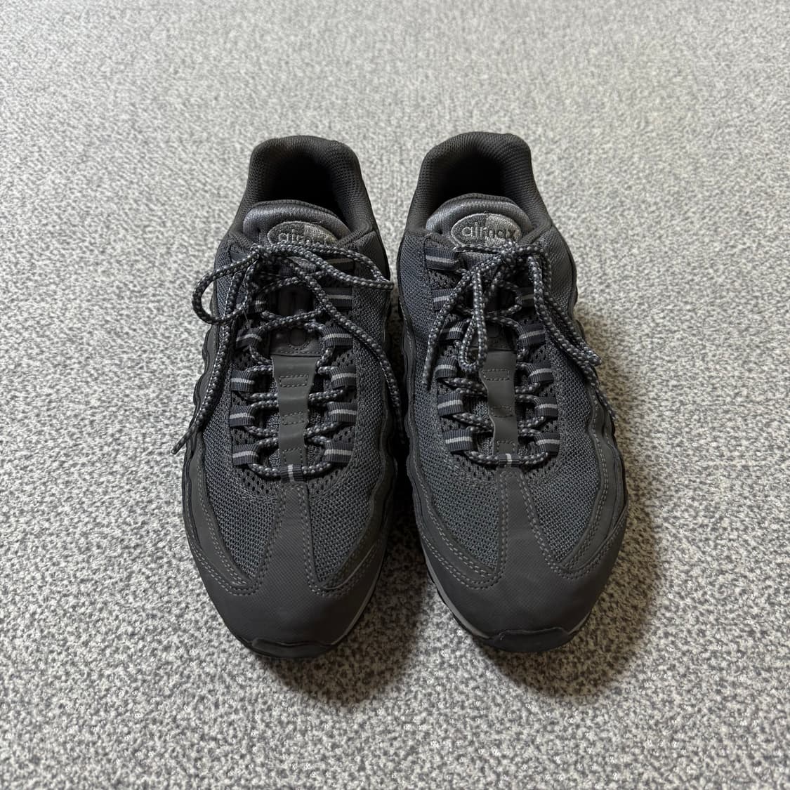 [정가 24만원] 나이키 애어맥스 95 275 상품이미지4