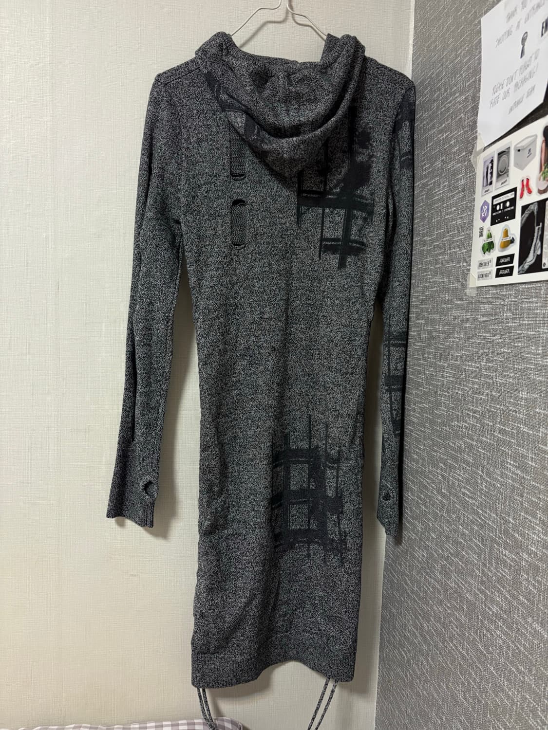 (1size) 로딩룸 데미지 셔링 후드 원피스 상품이미지3