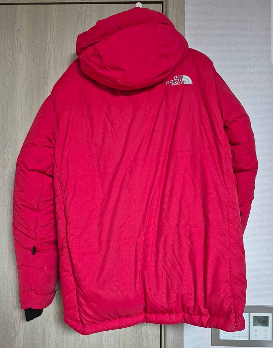 노스페이스 정품 폴라 구스 다운 구스패딩 95사이즈 팝니다 상품이미지2