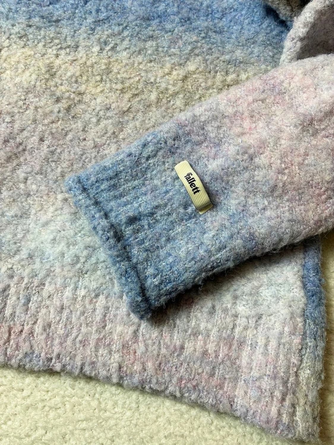 팔렛 FALLETT 24FW 그라데이션 부클 라벤더 니트 PN6399 상품이미지6