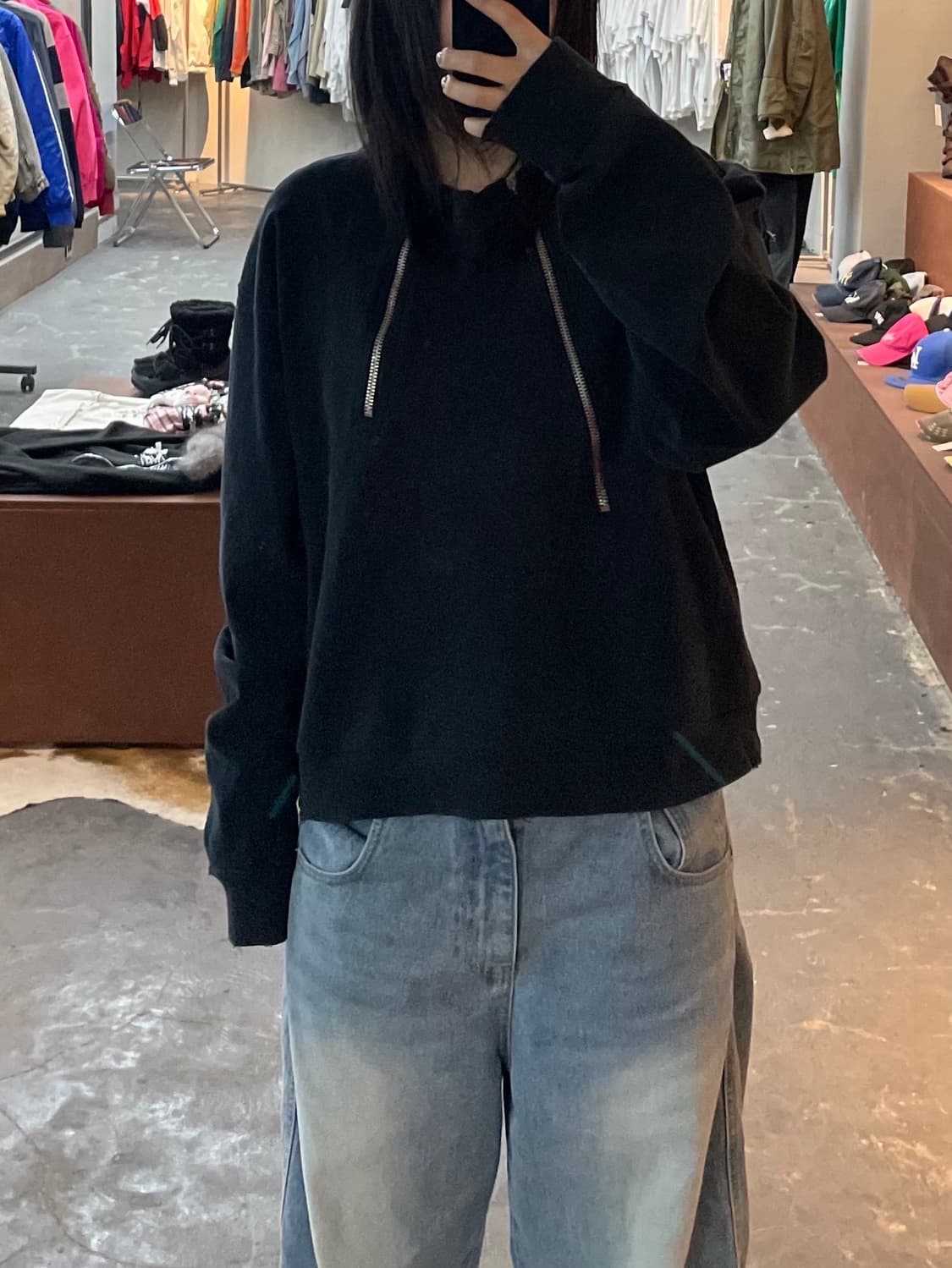 네펜데스 디테일 지퍼 스웻셔츠 H1786 상품이미지1