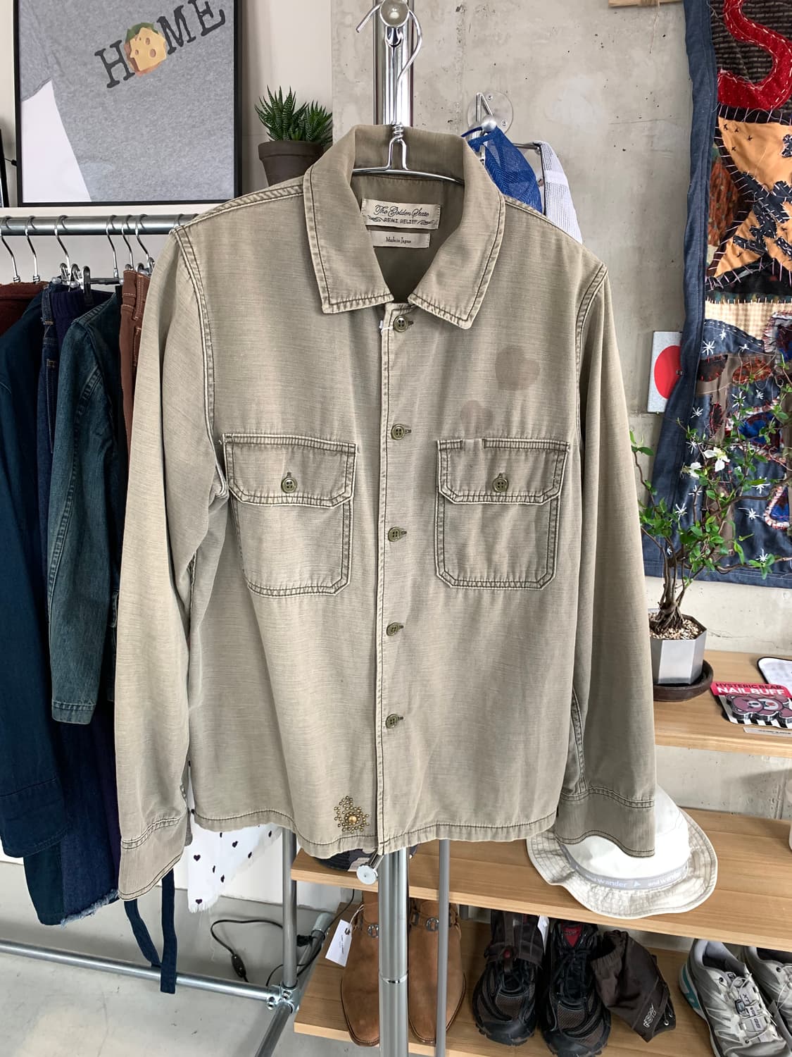 Remi relief 레미 릴리프 하트 밀리터리 셔츠 상품이미지2