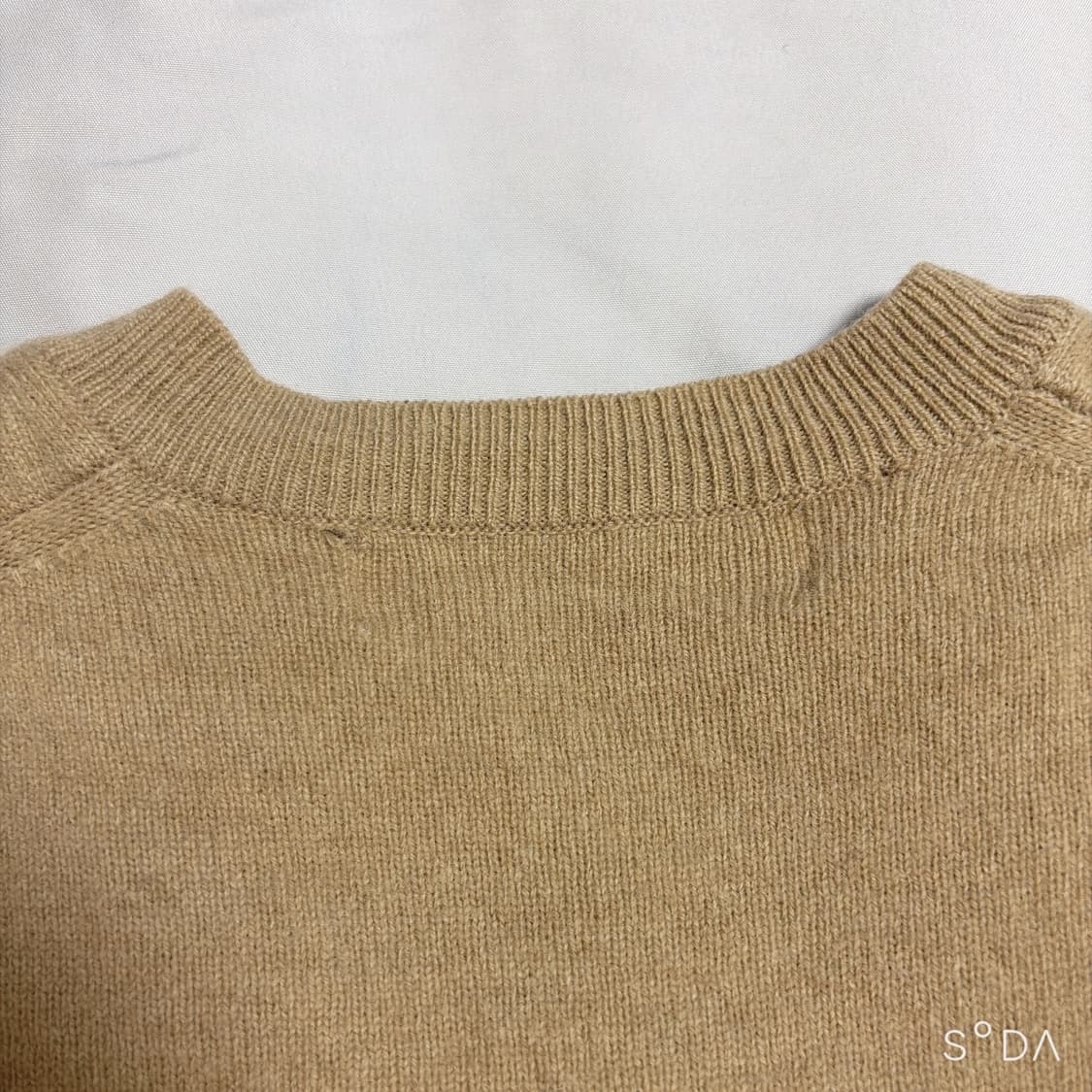 꼼데가르송 블랙 하트 가디건 베이지 상품이미지3