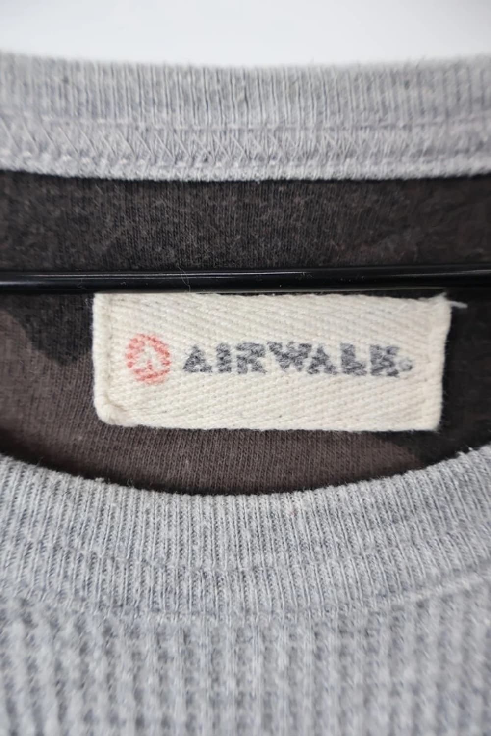 Airwalk Graphic Long Sleeve 상품이미지6