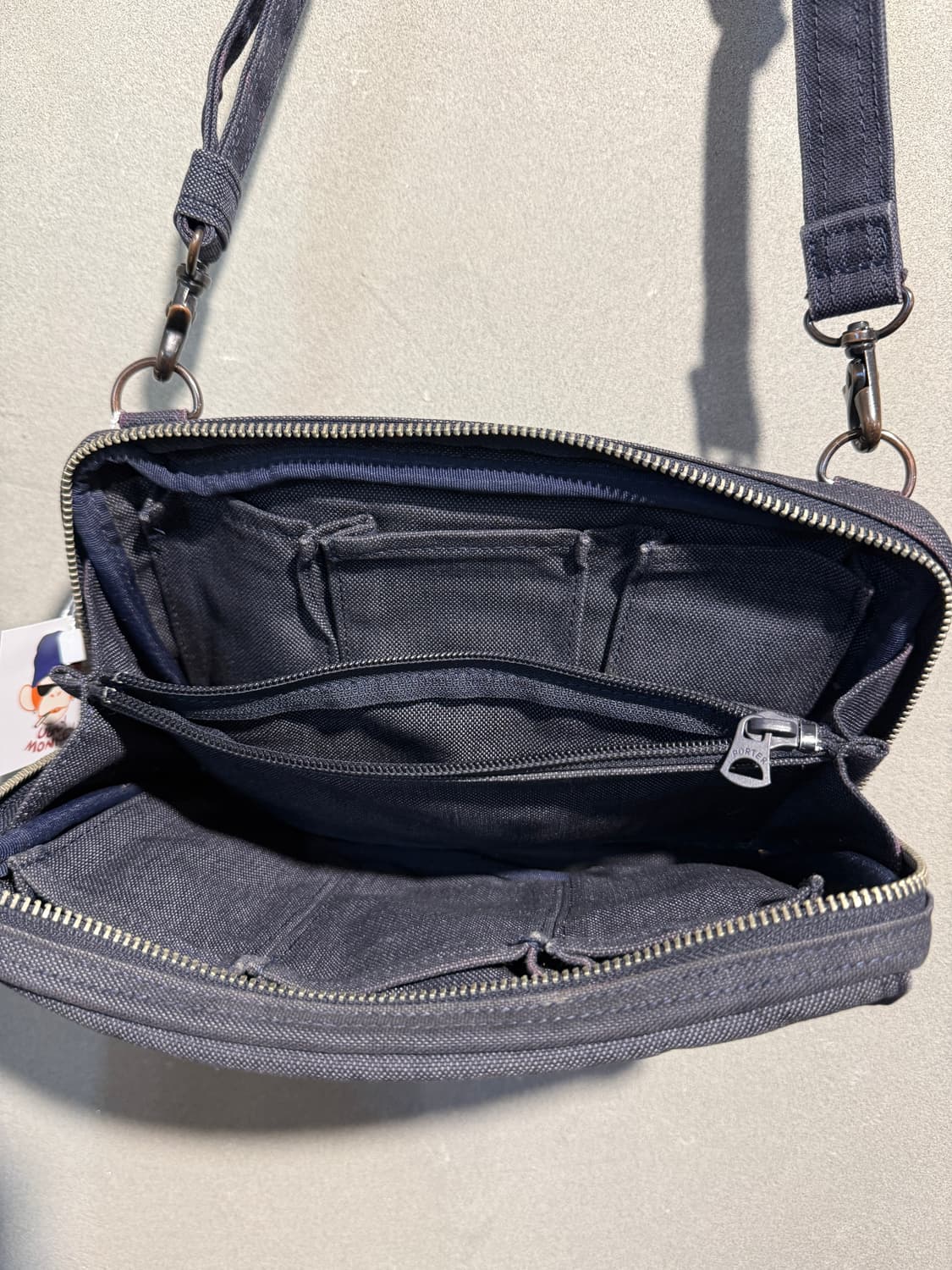 요시다포터 스모키 네이비 크로스백 상품이미지6