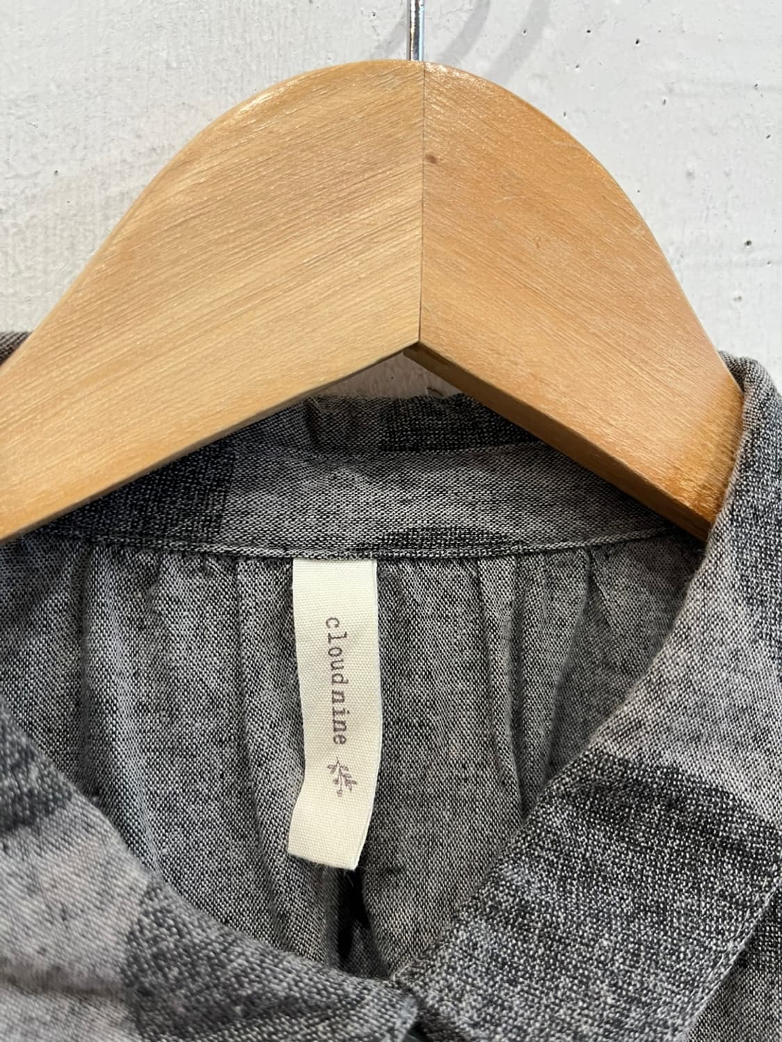 Cloudnine 린넨 블렌디드 도트 셔츠 블라우스 상품이미지4