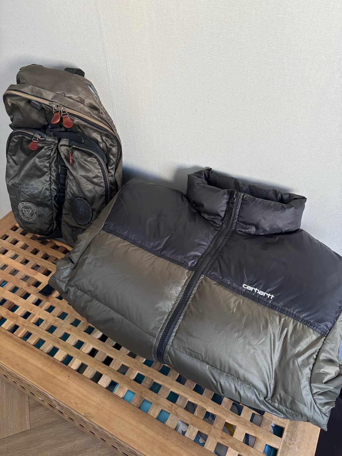 칼하트윕 루미 패딩 자켓 상품이미지2
