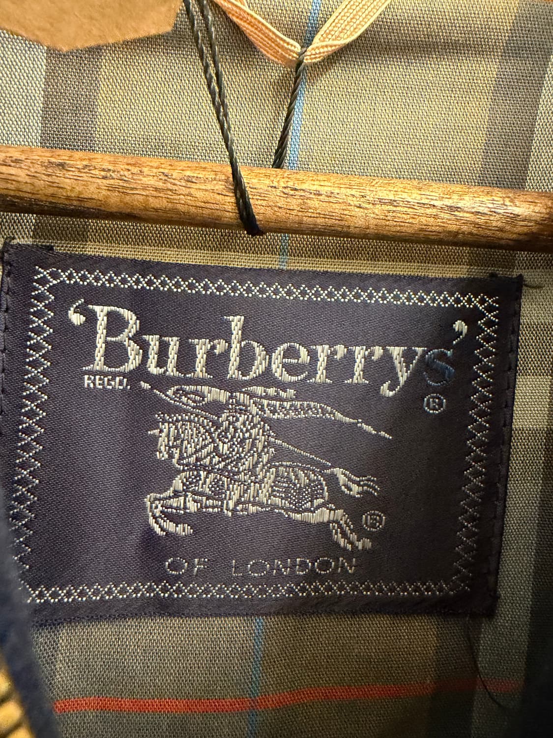 N75. 버버리 자켓 상품이미지2