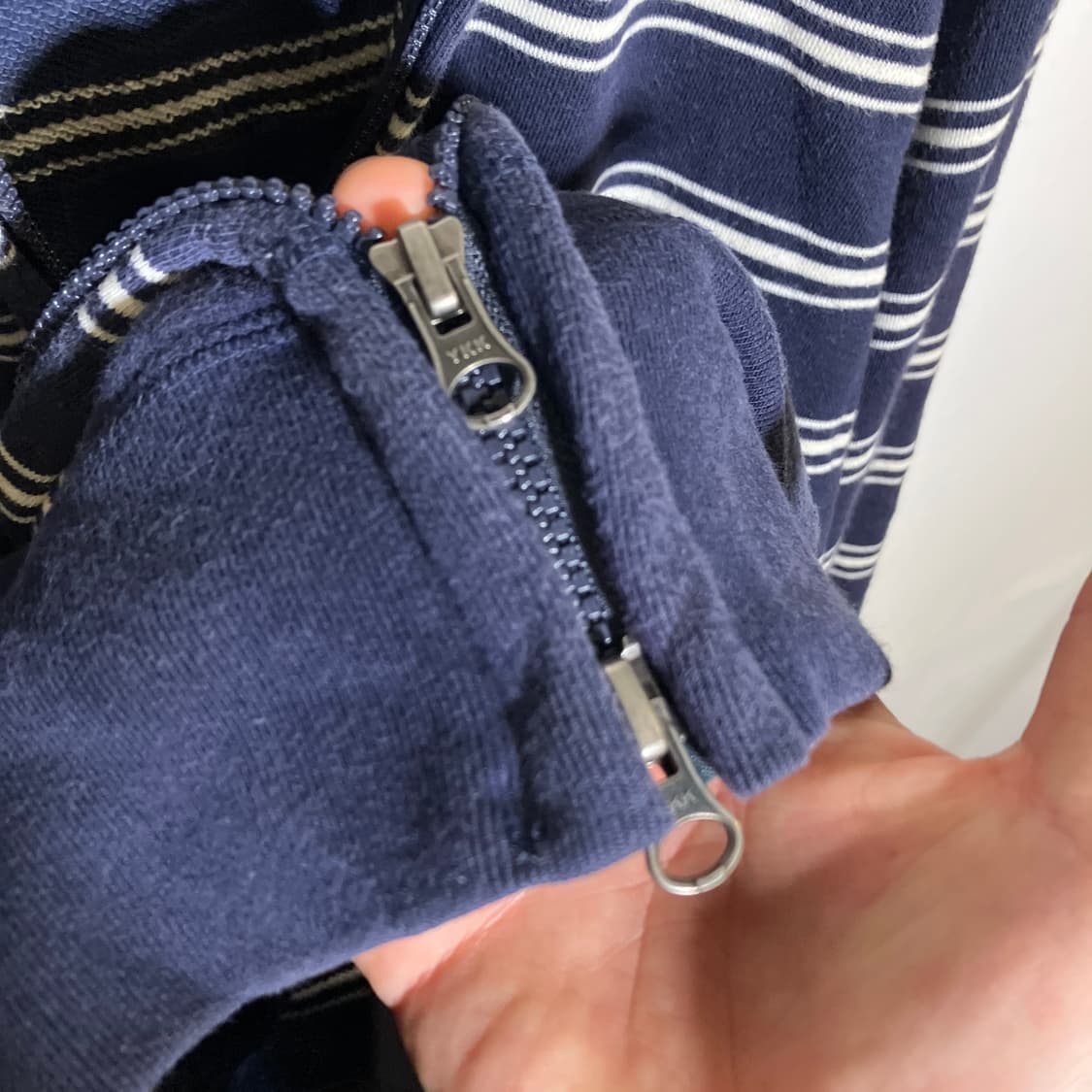 S)유니클로 여성 투웨이 스트라이프 후드집업 상품이미지4