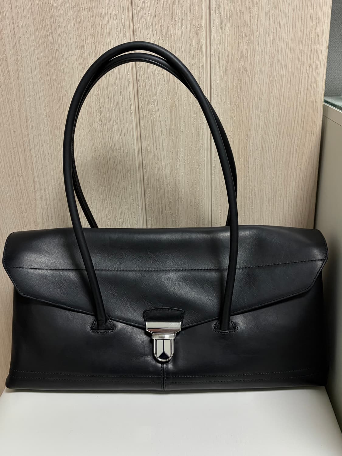 르메르 기어 숄더백 상품이미지1