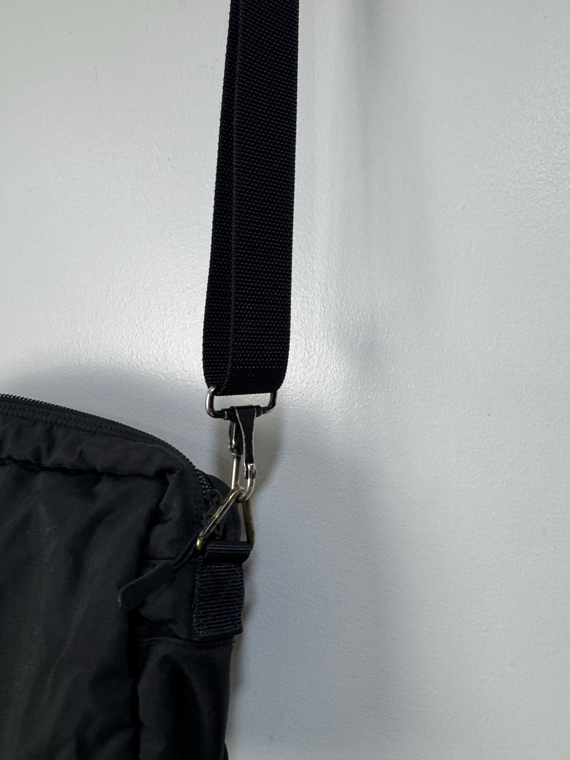 요시다포터 포스라인 크로스백 M 사이즈  상품이미지8