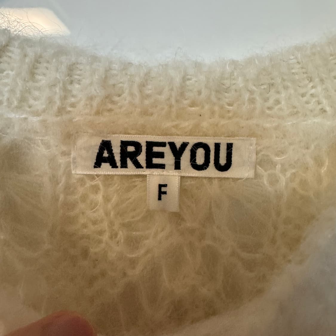 [아유서울] 알파카 스웨터 아이보리 상품이미지4