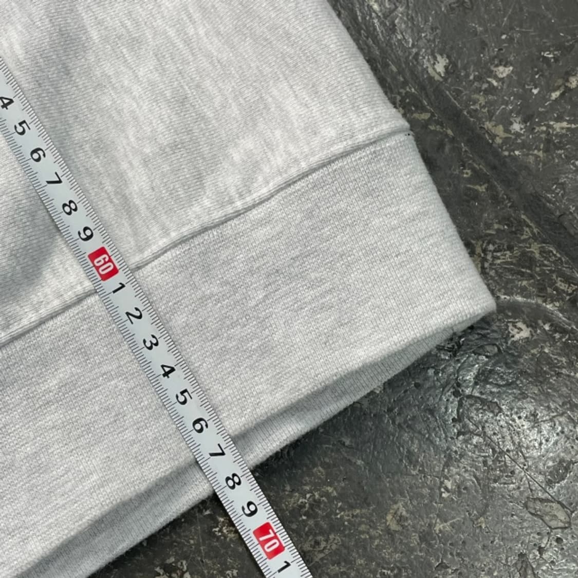 100 아웃스탠딩 맨투맨 상품이미지7