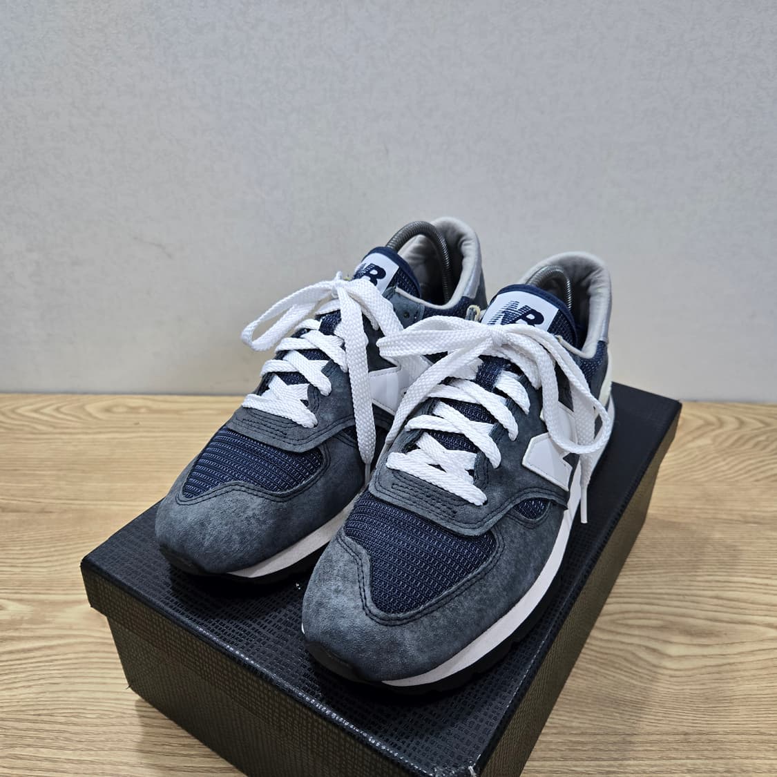 260 뉴발란스 990 v1 USA 네이비 상품이미지1