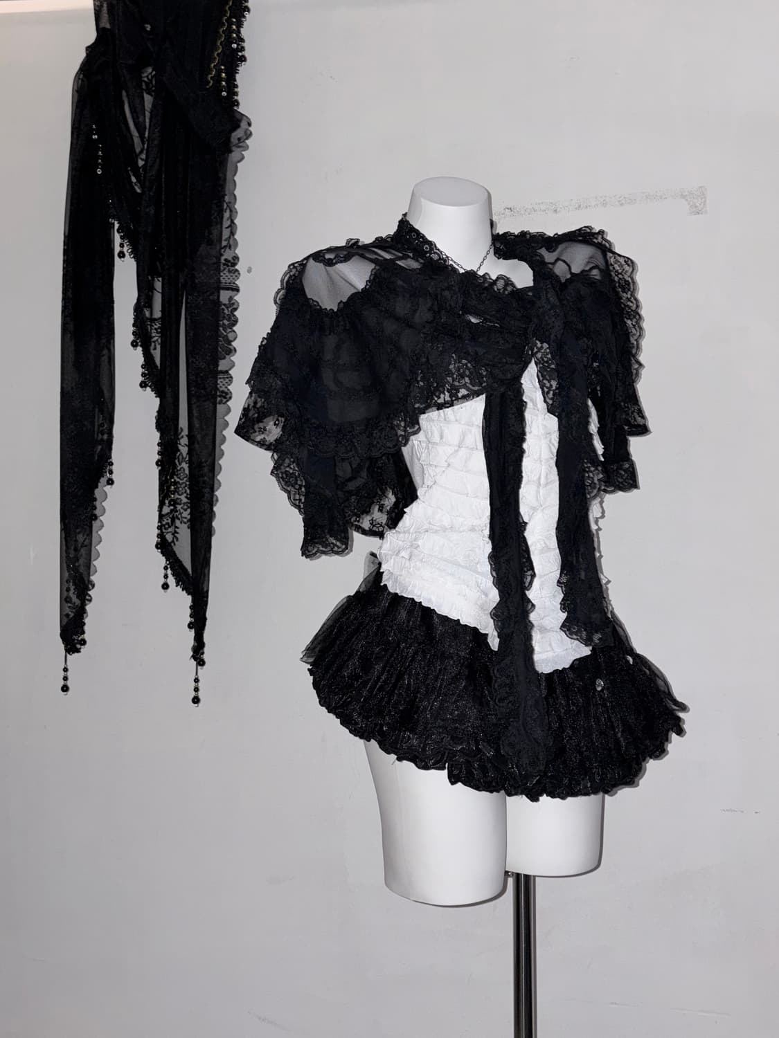 고스 레이스 케이프 고딕 시스루 프릴 다크로맨틱 상품이미지1