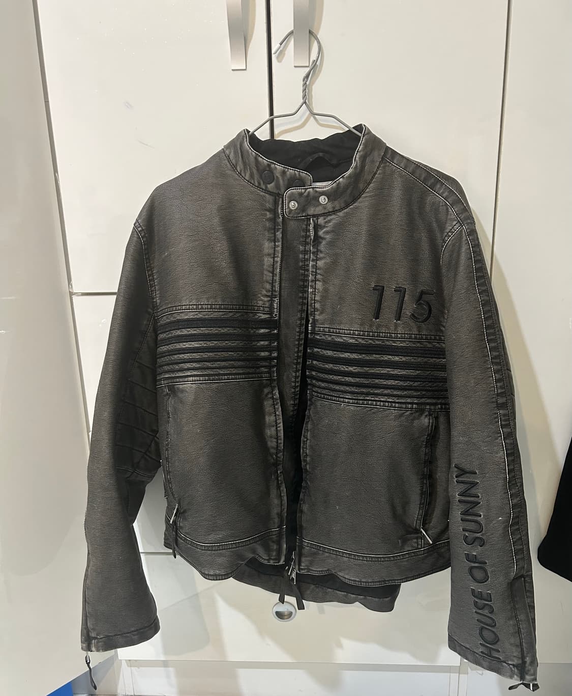 하우스오브써니 레더자켓바시티 상품이미지3