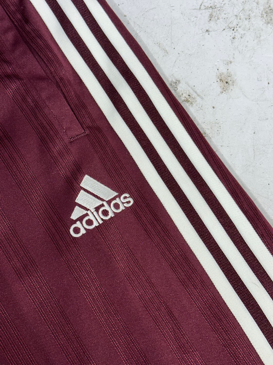 00s 아디다스 대장급 버건디 와이드 화이트 삼선 스몰 로고 추리닝 바지 상품이미지6