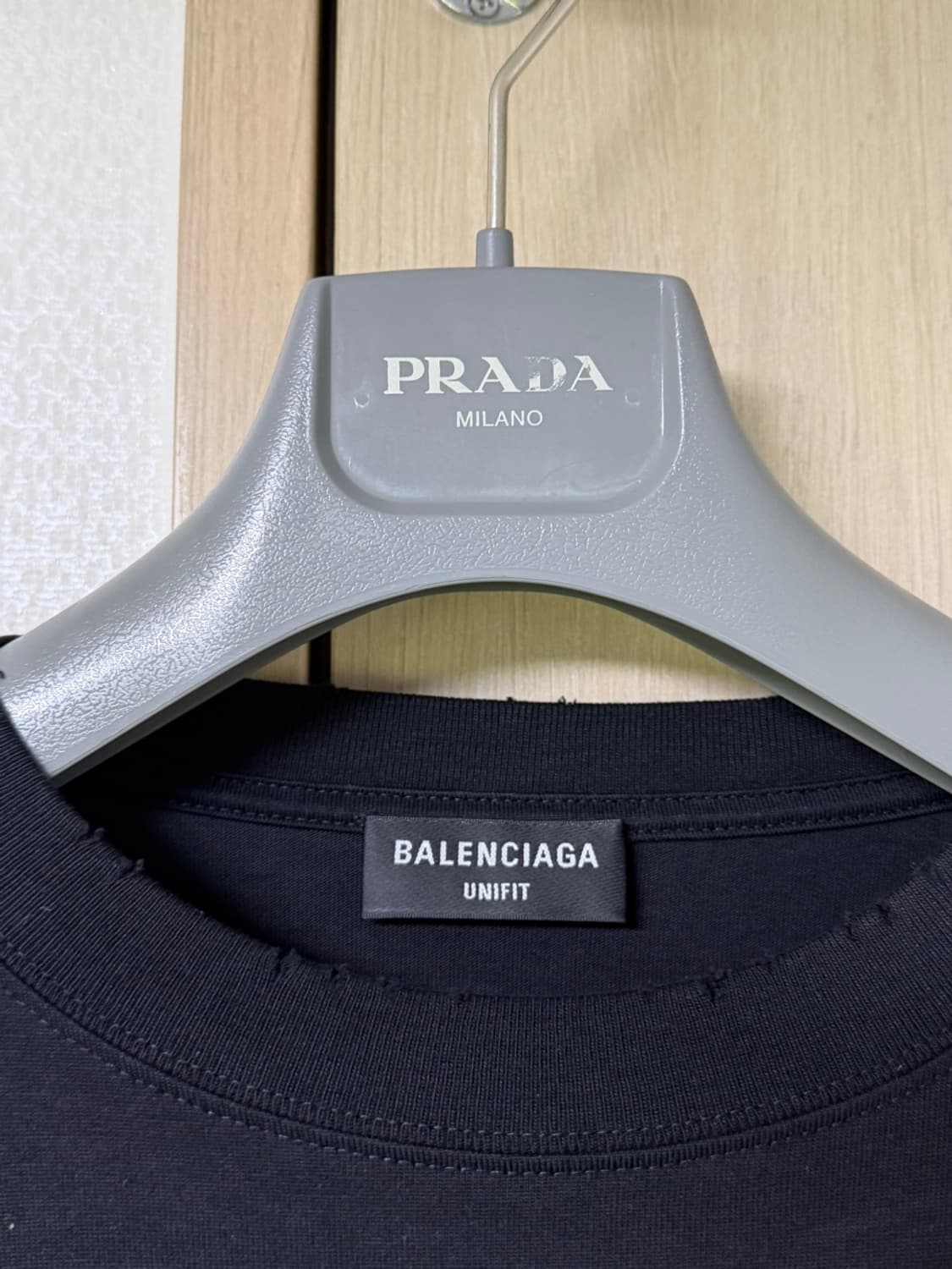 [XXS] 발렌시아가 FREE 디스트로이드 반팔티셔츠 상품이미지2