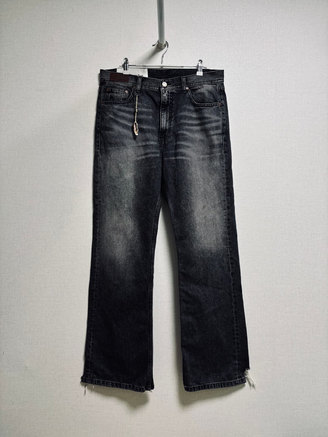 앤더슨벨 Andersson Bell 스터드 워시드 부츠컷데님 상품이미지2