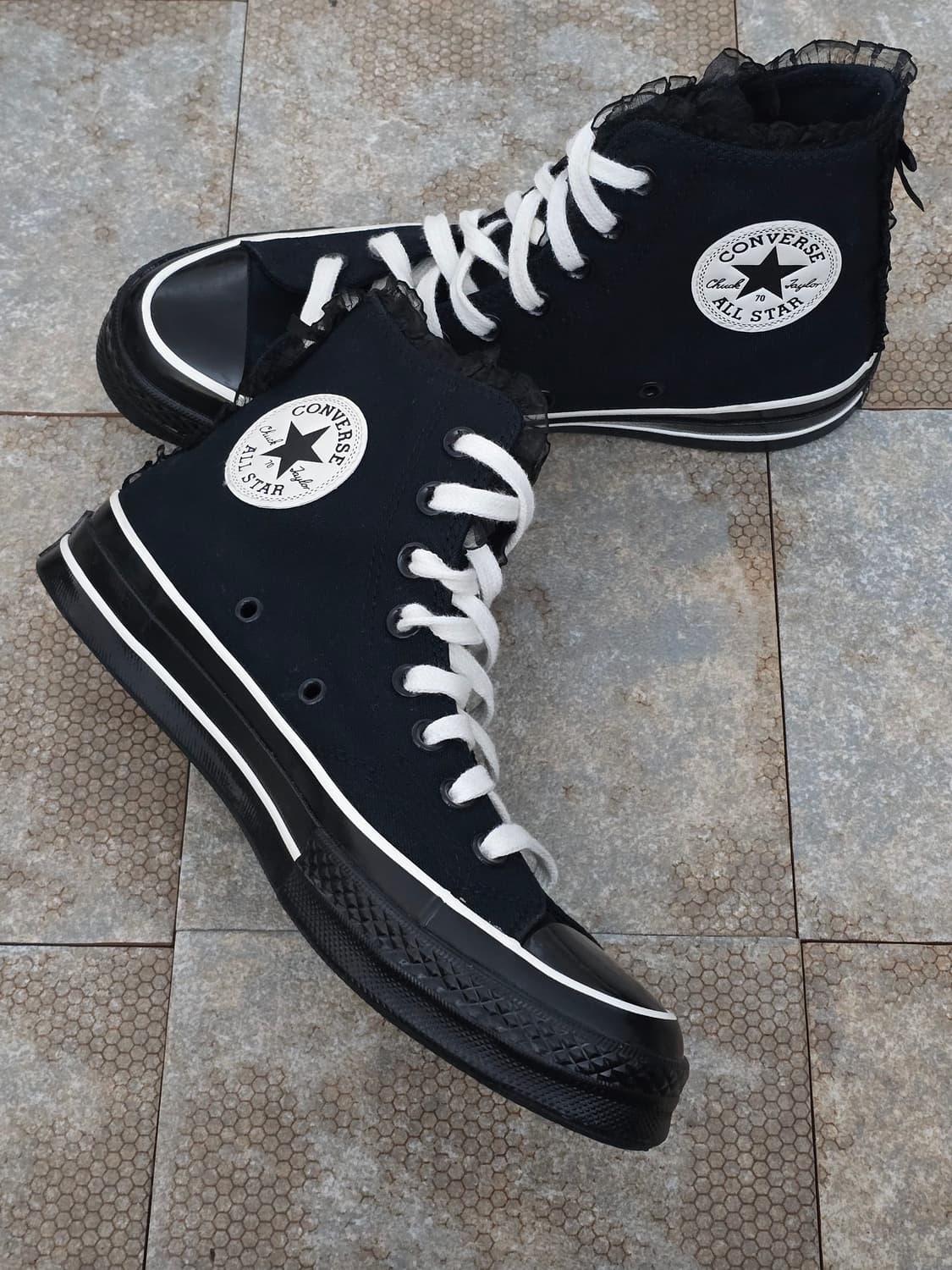 (250)컨버스 척 70 러플 보우 블랙 하이 상품이미지4