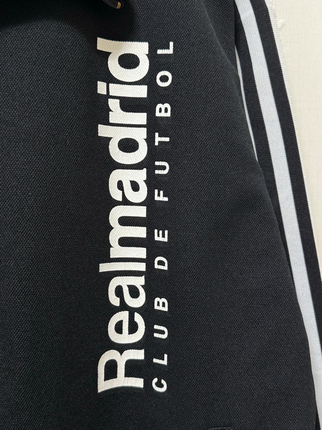 아디다스 레알마드리드 져지 100 L 트랙탑 자켓 블랙 축구 집업 유니폼 상품이미지4