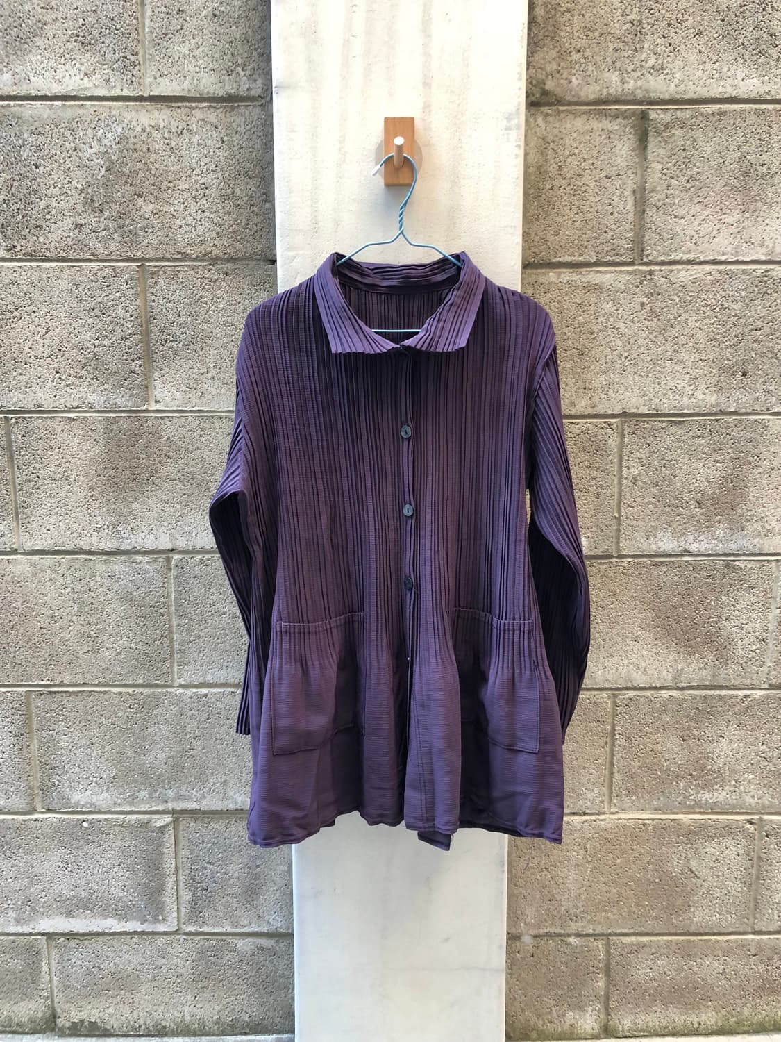 deep purple pleated blouse 상품이미지1