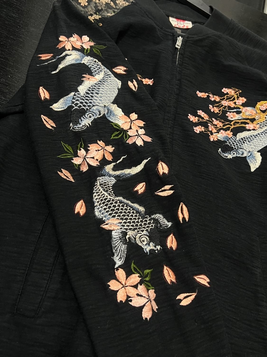 Script 花旅楽団 Oriental Koi x Sakura Zipup  상품이미지6